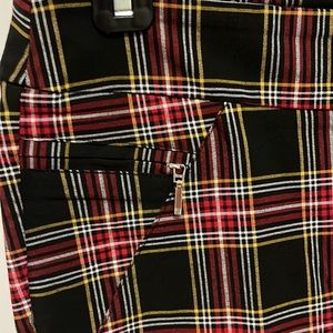 Black Watch plaid leggings Sz M